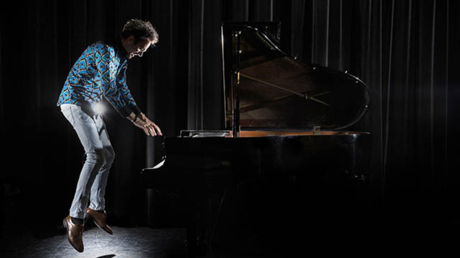 DEXTER GLOBERG, jeune pianiste très bon esprit yout autant que talentueux